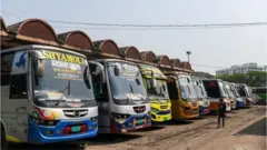 ঢাকা থেকে দূরপাল্লার বাস চলাচল বন্ধ থাকবে