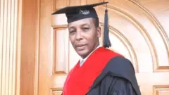 Dr Huseen Kadir