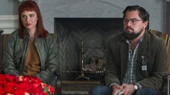 Los actores Leonardo Di Caprio y Jennifer Lawrence en una escena de la película Don´t Look Up