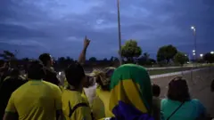 Apoiadores de Bolsonaro próximos ao Palácio da Alvorada