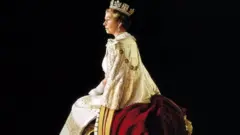 Ratu Elizabeth II