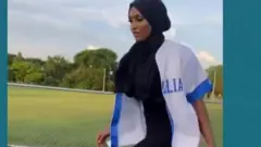 Mace mai ƙwallon kwando da ke sauya tunanin mutane a kan mata Musulmai
