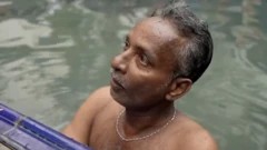 국가 부도를 선언한 스리랑카에서 대통령궁을 점거한 반정부 시위대를 만났다.