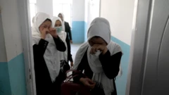 Girls in tears on hearing the news at their school in Kabul on 23 March, 2022.