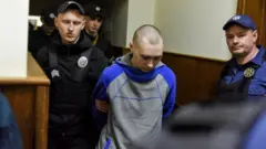 Шишимарин в суде