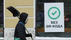 Объявление о входе без QR-кода в Санкт-Петербурге