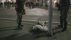 Privođenje tokom julskih protesta u Beogradu 2020. godine