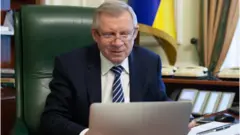 Надзвичайні обставини, пов'язані з поширенням коронавірусу, зумовили і форму розмови - за допомогою відеозв'язку у Zoom