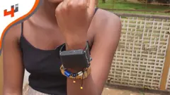 سوار يد للحد من عمليات اختطاف واغتصاب النساء