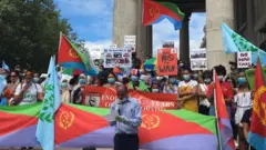 ኤርትራውያን ኣብ ሰላማዊ ሰልፊ፡ ለንደን፡ 6 ነሓሰ 2020