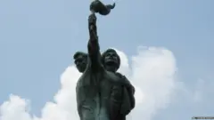 हुतात्मा चौक.