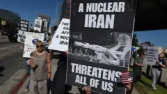Protesters against the Iran nuclear deal
