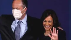 ਕਮਲਾ ਹੈਰਿਸ ਆਪਣੇ ਪਤੀ ਨਾਲ