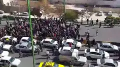 160 وکیل ایرانی به روحانی: مسئولان خاطی را معرفی کنید