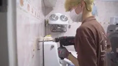 여성 집수리 기사