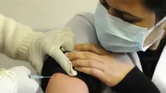 واکسن