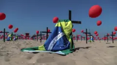 Homenagem às vítimas de covid-19 no país