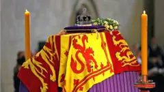 महारानी एलिजाबेथको शवपेटिका