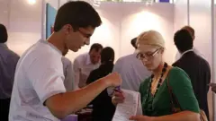 2021 ਵਿੱਚ 55 ਹਜ਼ਾਰ ਤੋਂ ਵੱਧ ਭਾਰਤੀ ਵਿਦਿਆਰਥੀਆਂ ਅਤੇ ਐਕਸਚੇਂਜ ਵਿਜ਼ਟਰਜ਼ ਨੂੰ ਪੜ੍ਹਾਈ ਲਈ ਅਮਰੀਕਾ ਦਾ ਵੀਜ਼ਾ ਮਿਲਿਆ ਹੈ।