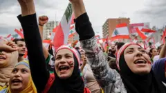 Anti-government protesters at al-Nour Square in Tripoli, Lebanon (23 October 2019)