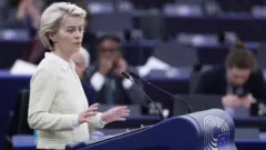 Pireezidantii Komishinii Awurooppaa Ursula von der Leyen