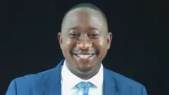Solomon Serwanjja aripfuza gukomeza iragi rya Komla Dumor mu guhindura amakuru ashikirizwa ku biraba Afrika