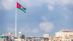 العلم الأردني