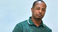 Umunyamuziki Kizito Mihigo yari azwi cyane mu ndirimbo ziririmbirwa Imana, izivuga amahoro n'ubwiyunge