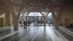اولین مسجد سازگار با محیط زیست در اروپا