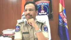 சைபராபாத் போலீஸ் ஆணையர் வி.சி. சஜநார்