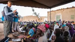 Filippo Grandi appelle à mobiliser au moins 300 millions de dollars pour assister les déplacés internes au Burkina Faso.