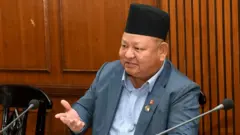 प्रेम आले
