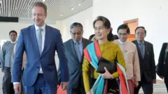 ဒေါ်အောင်ဆန်းစုကြည် ဦးဆောင်တဲ့အဖွဲ့ နယ်သာလန်နိုင်ငံ သည်ဟိတ်ဂ်မြို့ကို သွားဖို့ နေပြည်တော်ကနေထွက်ခွာ