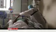 တောင်အာဖရိကမှာ ဗိုင်းရပ်စ် မျိုးကွဲသစ်ကို စိုးရိမ်မှုတွေ တိုးလာနေ