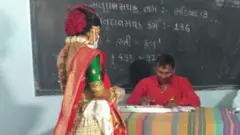 મતદાન કરવા આવેલ દૂલ્હન