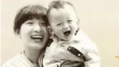 Li Jingzhi dan putranya Mao Yin (Jia Jia).