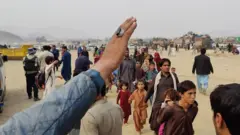 ی