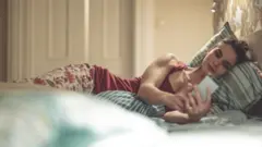 آن لائن