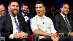 Lionel Messi na Christiano Ronaldo umwe umwe wese amaze gutwara Umupira w'Inzahabu incuro zitanu