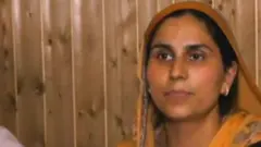 ਕਸ਼ਮੀਰੀ ਲੋਕ ਸਹਿਮੇ ਹੋਏ