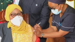 Perezida Samia Suluhu akingirwa