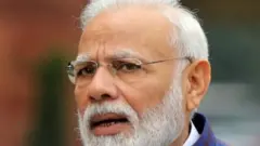 नरेंद्र मोदी