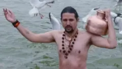 आनंद गिरी कोण आहेत? महंत नरेंद्र गिरी यांच्यासोबत त्यांचे संबंध कसे होते?