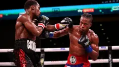 Patrick Day ( à droite) a remporté 17 de ses 22 combats