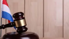 hollanda mahkeme