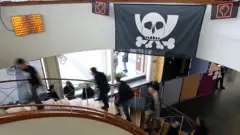 Chaos Computer Club регулярно проводит международные хакерские съезды