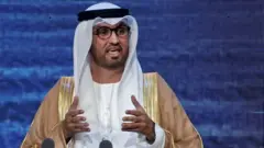 سلطان أحمد الجابر.