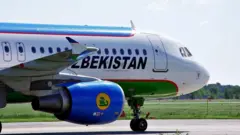 Ўзбекистон Ҳаво йўллари самолёти