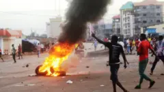 La tension fût vive ce dimanche 22 mars en Guinée où a été organisé le double scrutin législatives-référendum