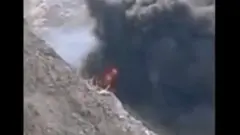 ألسنة من النيران